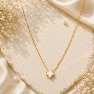 White Clover Chain