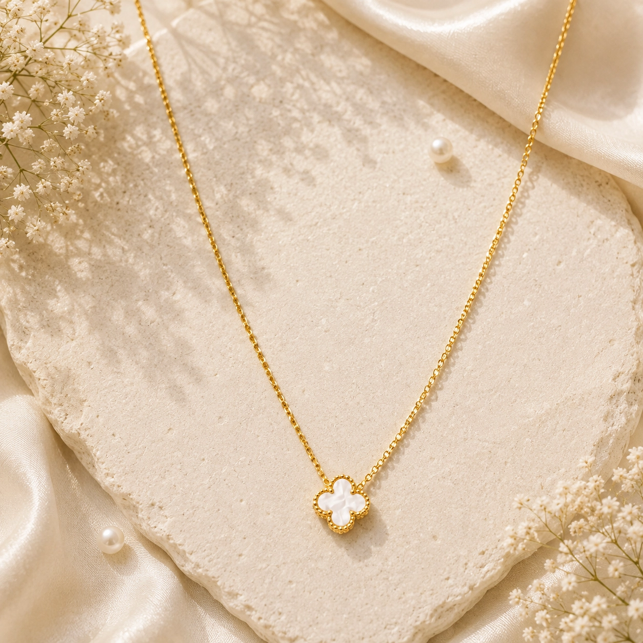 White Clover Chain